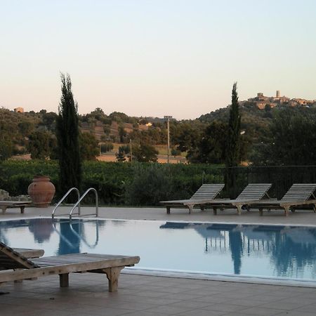 Villa Acquaviva Wine Resort Монтемерано Экстерьер фото