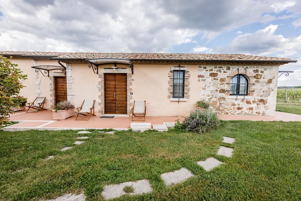 Villa Acquaviva Wine Resort Монтемерано Экстерьер фото