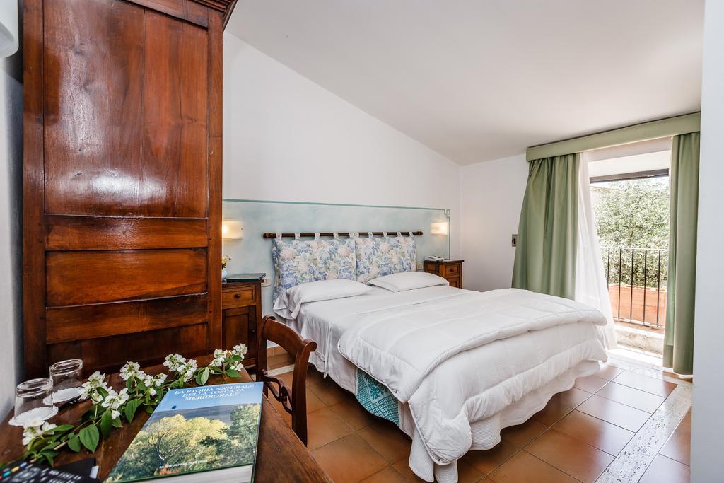 Villa Acquaviva Wine Resort Монтемерано Экстерьер фото