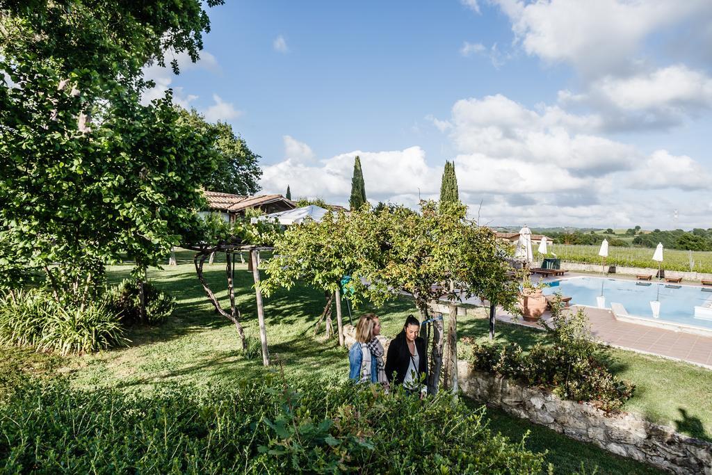 Villa Acquaviva Wine Resort Монтемерано Экстерьер фото