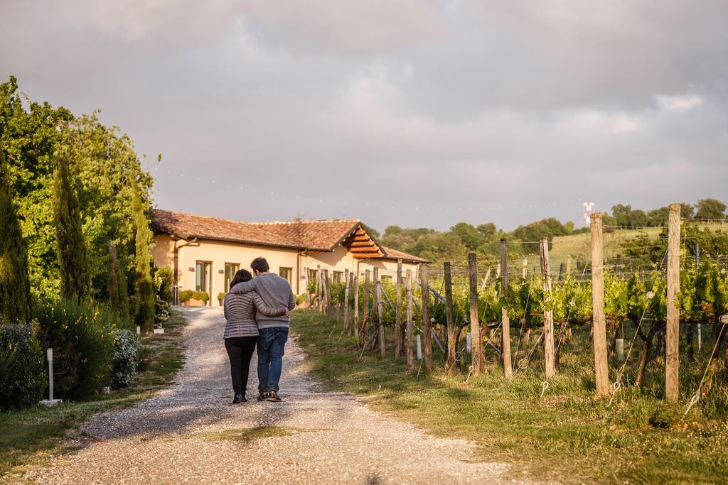 Villa Acquaviva Wine Resort Монтемерано Экстерьер фото