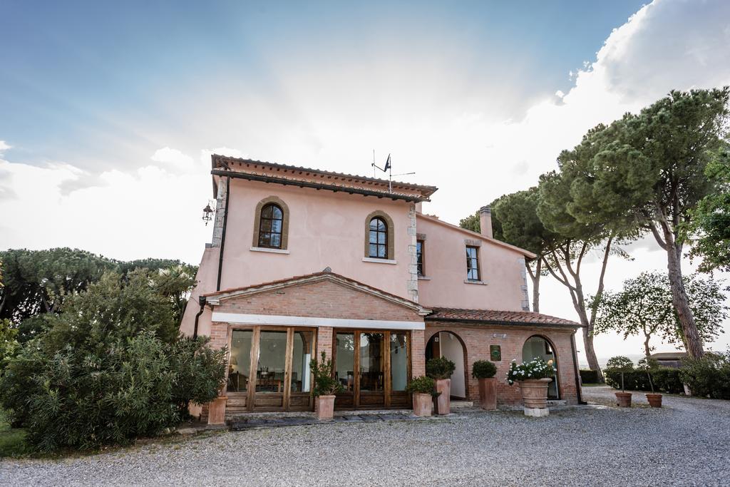 Villa Acquaviva Wine Resort Монтемерано Экстерьер фото